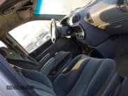 ✅ 1997 Dodge Caravan LE • VIN: 1B4GP54L3VB333541 • Lot: 41012170. Listed on IAAI with 137,181 mi. Free auction sales archive from the USA and detailed vehicle history report at DreamBid. Image 5.