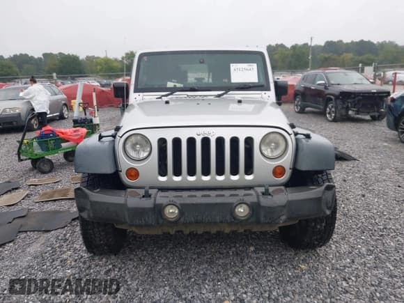 ✅ 2008 Jeep Wrangler X • VIN: 1J4FZ24168L564657 • Лот: 43125643. Опубликован ранее на IAAI с пробегом 361 104 миль. Бесплатный доступ к архиву аукционных продаж из США и подробный отчёт об истории автомобиля на DreamBid. Изображение 12.
