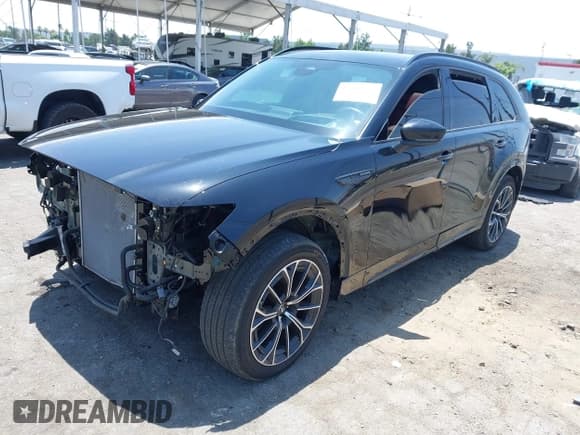 ✅ 2025 Mazda CX-70 S Premium • VIN: JM3KJDHC2S1103517 • Lot: 42460353. Listed on IAAI with 9,030 mi. Free auction sales archive from the USA and detailed vehicle history report at DreamBid. Image 2.