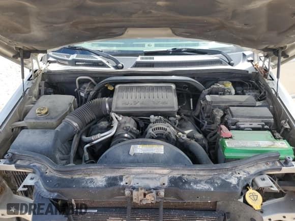 ✅ 2007 Jeep Commander Limited • VIN: 1J8HG58P17C672566 • Lot: 56271385. Listed on Copart with 155,854 mi. Free auction sales archive from the USA and detailed vehicle history report at DreamBid. Image 12.