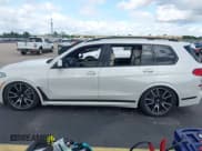 ✅ 2022 BMW X7 xDrive40i • VIN: 5UXCW2C04N9K12744 • Lot: 43829111. Listed on IAAI with 17,685 mi. Free auction sales archive from the USA and detailed vehicle history report at DreamBid. Image 14.