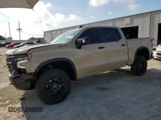 ✅ 2022 Chevrolet Silverado 1500 ZR2 • VIN: 3GCUDHEL0NG517180 • Лот: 58510145. Опубликован ранее на Copart с пробегом 23 101 миль. Бесплатный доступ к архиву аукционных продаж из США и подробный отчёт об истории автомобиля на DreamBid. Изображение 1.