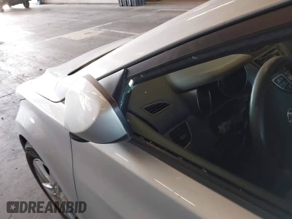 2013 Hyundai Elantra GLS with VIN 5NPDH4AEXDH344343, listed as a IAAI auction lot 43315997 with Not provided miles and . Bid and sale history available at DreamBid. Image 6.