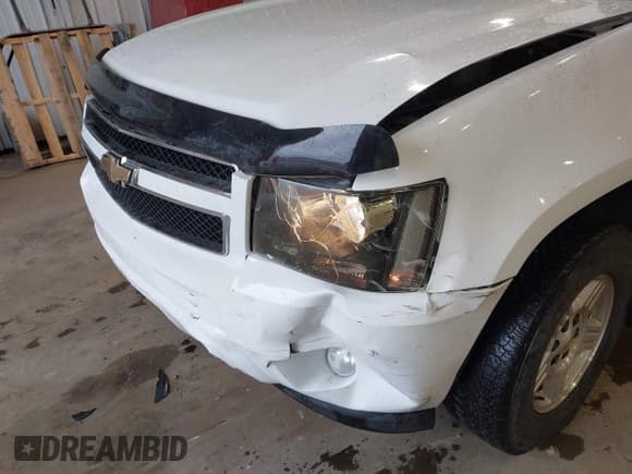 ✅ 2007 Chevrolet Tahoe LT • VIN: 1GNFK13007J357101 • Lot: 43449737. Wystawiony na IAAI z przebiegiem 166 876 mil. Bezpłatny archiwum sprzedaży aukcyjnych z USA i szczegółowy raport historii pojazdu na DreamBid. Zdjęcie 6.