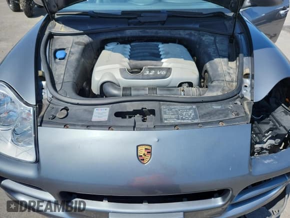 ✅ 2006 Porsche Cayenne • VIN: WP1AA29P06LA24575 • Lot: 65676135. Listed on Copart with 108,190 mi. Free auction sales archive from the USA and detailed vehicle history report at DreamBid. Image 11.