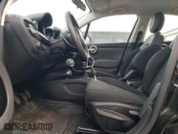 ✅ 2016 FIAT 500X Pop • VIN: ZFBCFXAW9GP365028 • Lot: 71875774. Listed on Copart with 157,762 mi. Free auction sales archive from the USA and detailed vehicle history report at DreamBid. Image 7.