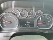 ✅ 2021 Chevrolet Silverado 1500 RST • VIN: 3GCUYEET1MG231839 • Lot: 77041394. Wystawiony na Copart z przebiegiem 71 142 mil. Bezpłatny archiwum sprzedaży aukcyjnych z USA i szczegółowy raport historii pojazdu na DreamBid. Zdjęcie 9.