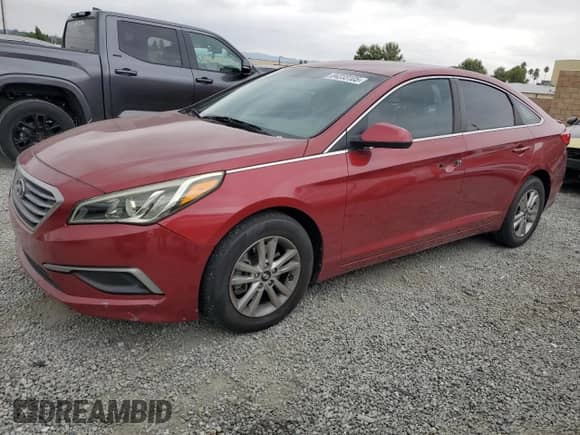 2016 Hyundai Sonata SE с VIN 5NPE24AF8GH406678, выставлен на аукционе Copart как лот 84233105 с пробегом 81 351 миль миль и Списание • Salvage title. История ставок и продаж доступна на DreamBid. Изображение 1.