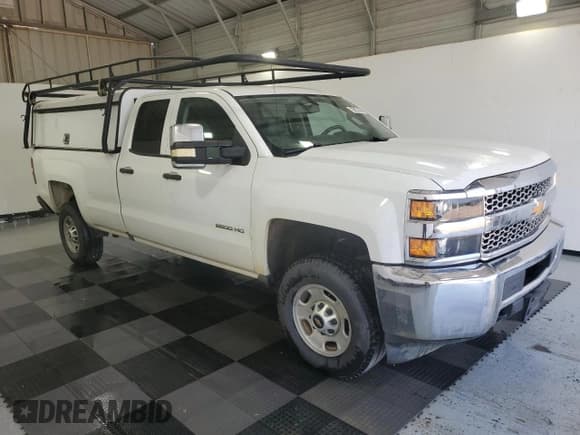 ✅ 2019 Chevrolet Silverado 2500HD Work Truck • VIN: 2GC2CREG1K1188173 • Lot: 62348815. Listed on Copart with 205,306 mi. Free auction sales archive from the USA and detailed vehicle history report at DreamBid. Image 4.