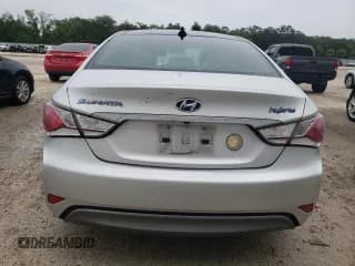 ✅ 2012 Hyundai Sonata Hybrid • VIN: KMHEC4A4XCA023446 • Lot: 74280594. Listed on Copart with 232,330 mi. Free auction sales archive from the USA and detailed vehicle history report at DreamBid. Image 6.