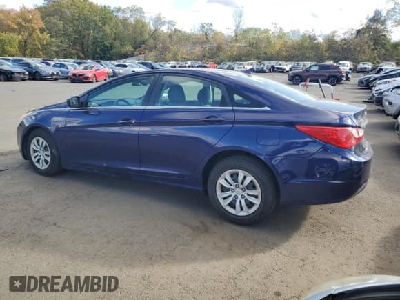 ✅ 2011 Hyundai Sonata GLS • VIN: 5NPEB4AC1BH088238 • Lot: 75867854. Listed on Copart with 174,406 mi. Free auction sales archive from the USA and detailed vehicle history report at DreamBid. Image 2.