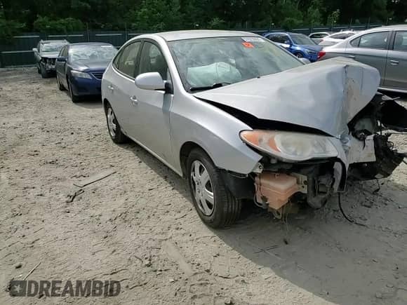 2010 Hyundai Elantra GLS z VIN KMHDU4AD2AU846389, wystawiony jako Copart lot #57623884 z przebiegiem Nie podano mil oraz Szkoda całkowita • Salvage title. Historia ofert i sprzedaży dostępna na DreamBid. Obrazek 11.