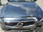 ✅ 2022 Volvo V60 • VIN: YV4102WK0N2091854 • Lot: 66373185. Wystawiony na Copart z przebiegiem 23 962 mil. Bezpłatny archiwum sprzedaży aukcyjnych z USA i szczegółowy raport historii pojazdu na DreamBid. Zdjęcie 11.