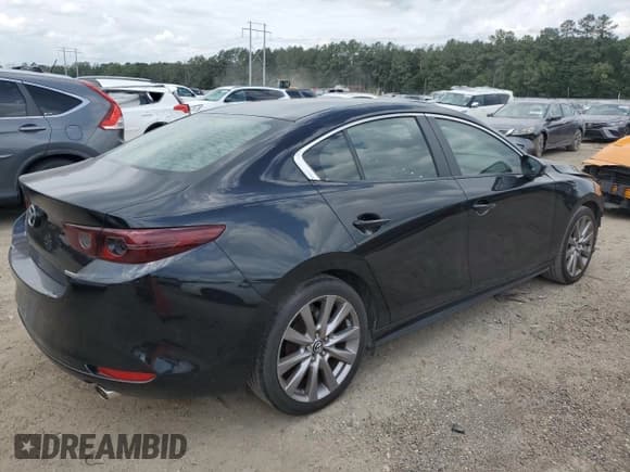 ✅ 2020 Mazda 3 Select • VIN: 3MZBPACL9LM126677 • Лот: 54851875. Опубликован ранее на Copart с пробегом 85 664 миль. Бесплатный доступ к архиву аукционных продаж из США и подробный отчёт об истории автомобиля на DreamBid. Изображение 3.