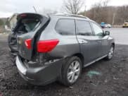 ✅ 2018 Nissan Pathfinder SL • VIN: 5N1DR2MM9JC621801 • Lot: 41924143. Wystawiony na IAAI z przebiegiem 80 325 mil. Bezpłatny archiwum sprzedaży aukcyjnych z USA i szczegółowy raport historii pojazdu na DreamBid. Zdjęcie 4.