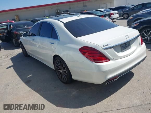 ✅ 2015 Mercedes-Benz S 550 • VIN: WDDUG8CB8FA132585 • Лот: 42885731. Опубликован ранее на IAAI с пробегом 94 720 миль. Бесплатный доступ к архиву аукционных продаж из США и подробный отчёт об истории автомобиля на DreamBid. Изображение 3.