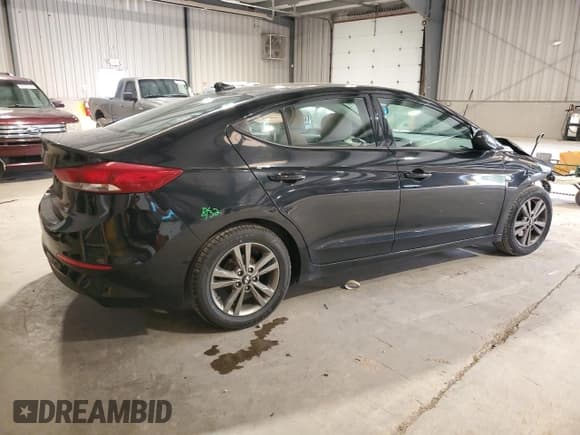 ✅ 2017 Hyundai Elantra Limited • VIN: 5NPD84LF1HH007474 • Lot: 84349725. Wystawiony na Copart z przebiegiem 192 896 mil. Bezpłatny archiwum sprzedaży aukcyjnych z USA i szczegółowy raport historii pojazdu na DreamBid. Zdjęcie 3.