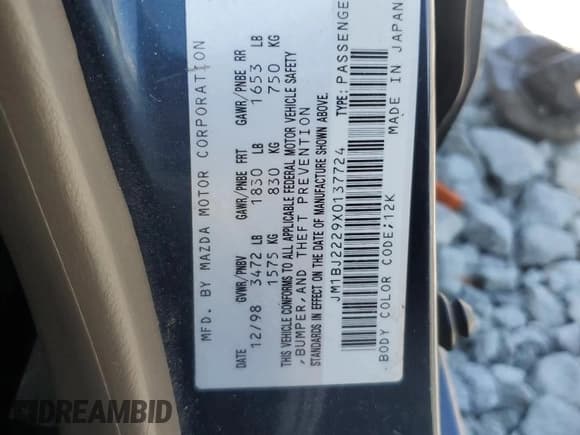 ✅ 1999 Mazda Protege DX • VIN: JM1BJ2229X0137724 • Lot: 55149115. Wystawiony na Copart z przebiegiem 173 108 mil. Bezpłatny archiwum sprzedaży aukcyjnych z USA i szczegółowy raport historii pojazdu na DreamBid. Zdjęcie 12.