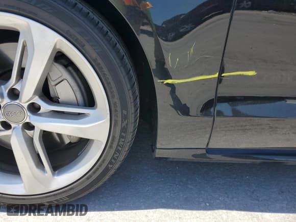 ✅ 2018 Audi A8 • VIN: WAU44AFD0JN000880 • Лот: 54751235. Опубликован ранее на Copart с пробегом 76 161 миль. Бесплатный доступ к архиву аукционных продаж из США и подробный отчёт об истории автомобиля на DreamBid. Изображение 12.