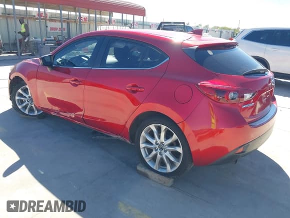 ✅ 2015 Mazda 3 S Grand Touring • VIN: JM1BM1M3XF1270671 • Лот: 43552704. Опубликован ранее на IAAI с пробегом 124 055 миль. Бесплатный доступ к архиву аукционных продаж из США и подробный отчёт об истории автомобиля на DreamBid. Изображение 3.