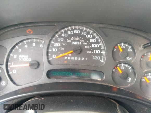 ✅ 2007 Chevrolet Silverado 2500HD Work Truck • VIN: 1GCHC24U37E140124 • Lot: 42265576. Wystawiony na IAAI z przebiegiem 293 508 mil. Bezpłatny archiwum sprzedaży aukcyjnych z USA i szczegółowy raport historii pojazdu na DreamBid. Zdjęcie 7.