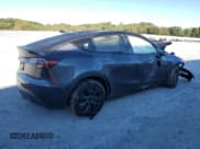 ✅ 2024 Tesla Model Y • VIN: 7SAYGDED8RA330260 • Lot: 86276315. Wystawiony na Copart z przebiegiem Nie podano. Bezpłatny archiwum sprzedaży aukcyjnych z USA i szczegółowy raport historii pojazdu na DreamBid. Zdjęcie 3.