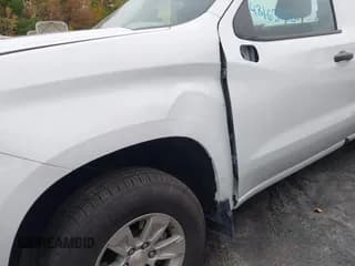 ✅ 2022 Chevrolet Silverado 1500 Work Truck • VIN: 3GCNAAED1NG643979 • Lot: 43163753. Wystawiony na IAAI z przebiegiem 15 054 mil. Bezpłatny archiwum sprzedaży aukcyjnych z USA i szczegółowy raport historii pojazdu na DreamBid. Zdjęcie 6.