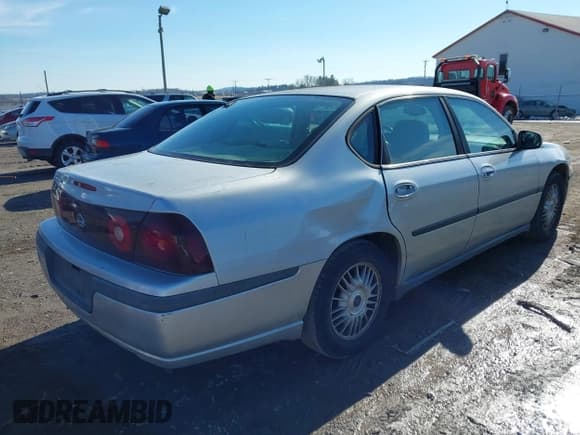 ✅ 2002 Chevrolet Impala • VIN: 2G1WF55K629196690 • Lot: 41552174. Wystawiony na IAAI z przebiegiem 229 840 mil. Bezpłatny archiwum sprzedaży aukcyjnych z USA i szczegółowy raport historii pojazdu na DreamBid. Zdjęcie 6.