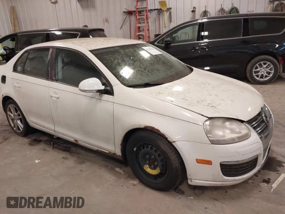 ✅ 2007 Volkswagen Jetta • VIN: 3VWGF71K77M125393 • Лот: 43687861. Опубликован ранее на IAAI с пробегом 163 664 миль. Бесплатный доступ к архиву аукционных продаж из США и подробный отчёт об истории автомобиля на DreamBid. Изображение 1.