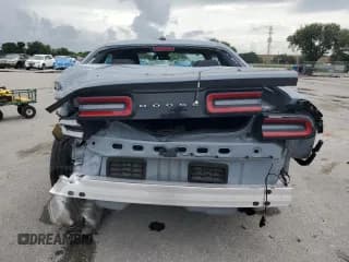 ✅ 2020 Dodge Challenger SXT • VIN: 2C3CDZAG3LH206693 • Lot: 69615274. Wystawiony na Copart z przebiegiem 64 672 mil. Bezpłatny archiwum sprzedaży aukcyjnych z USA i szczegółowy raport historii pojazdu na DreamBid. Zdjęcie 6.