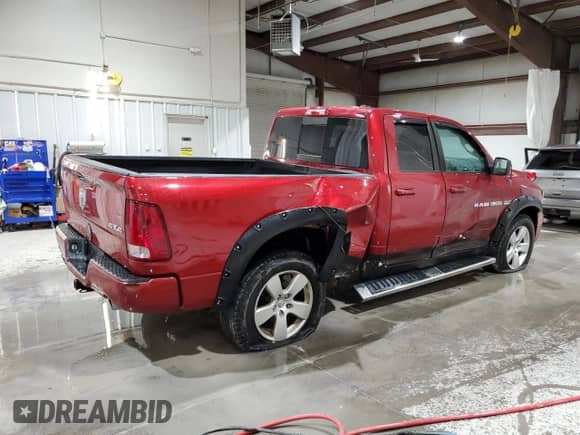 2009 Dodge 1500 SLT с VIN 1D3HV18TX9S809412, выставлен на аукционе Copart как лот 80314184 с пробегом 116 455 миль миль и Списание • Salvage title. История ставок и продаж доступна на DreamBid. Изображение 3.