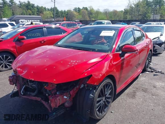 2022 Toyota Camry XSE with VIN 4T1K61BK0NU069861, listed as a IAAI auction lot 42191382 with 72,262 mi miles and . Bid and sale history available at DreamBid. Image 16.