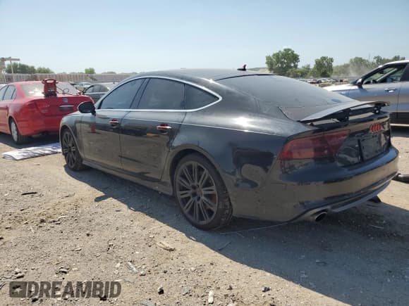 ✅ 2015 Audi A7 Prestige • VIN: WAU2GAFC2FN017130 • Лот: 63340535. Опубликован ранее на Copart с пробегом 131 648 миль. Бесплатный доступ к архиву аукционных продаж из США и подробный отчёт об истории автомобиля на DreamBid. Изображение 2.