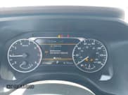 ✅ 2023 Nissan Rogue SV • VIN: 5N1BT3BB6PC945412 • Lot: 42872013. Wystawiony na IAAI z przebiegiem 44 999 mil. Bezpłatny archiwum sprzedaży aukcyjnych z USA i szczegółowy raport historii pojazdu na DreamBid. Zdjęcie 7.