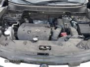 ✅ 2024 Mitsubishi Outlander S • VIN: JA4ARUAU0RU016539 • Lot: 43736351. Wystawiony na IAAI z przebiegiem 35 705 mil. Bezpłatny archiwum sprzedaży aukcyjnych z USA i szczegółowy raport historii pojazdu na DreamBid. Zdjęcie 10.