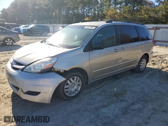 ✅ 2007 Toyota Sienna LE • VIN: 5TDZK23C57S072970 • Лот: 91327335. Опубликован ранее на Copart с пробегом 277 990 миль. Бесплатный доступ к архиву аукционных продаж из США и подробный отчёт об истории автомобиля на DreamBid. Изображение 1.