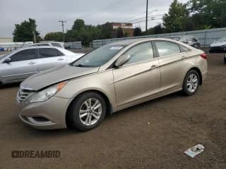 ✅ 2011 Hyundai Sonata GLS • VIN: 5NPEB4AC0BH273557 • Lot: 71782744. Wystawiony na Copart z przebiegiem Nie podano. Bezpłatny archiwum sprzedaży aukcyjnych z USA i szczegółowy raport historii pojazdu na DreamBid. Zdjęcie 1.