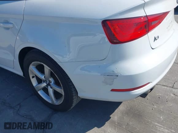 ✅ 2015 Audi A3 Premium • VIN: WAUACGFF2F1031881 • Lot: 42899918. Listed on IAAI with 124,491 mi. Free auction sales archive from the USA and detailed vehicle history report at DreamBid. Image 6.