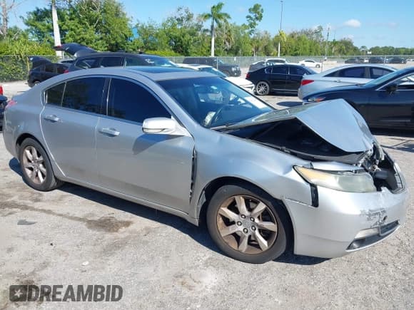 ✅ 2013 Acura TL • VIN: 19UUA8F24DA015379 • Лот: 43602441. Опубликован ранее на IAAI с пробегом 178 496 миль. Бесплатный доступ к архиву аукционных продаж из США и подробный отчёт об истории автомобиля на DreamBid. Изображение 1.