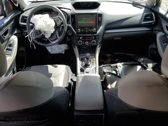 ✅ 2019 Subaru Forester Limited • VIN: JF2SKAUCXKH413756 • Lot: 59258425. Listed on Copart with 61,802 mi. Free auction sales archive from the USA and detailed vehicle history report at DreamBid. Image 8.