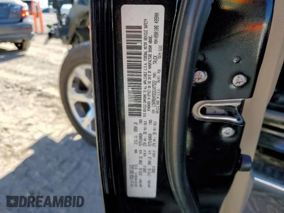 ✅ 2016 Ram 1500 Laramie • VIN: 1C6RR6NM2GS107522 • Лот: 90805325. Опубликован ранее на Copart с пробегом 146 206 миль. Бесплатный доступ к архиву аукционных продаж из США и подробный отчёт об истории автомобиля на DreamBid. Изображение 13.