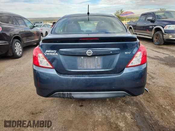 ✅ 2017 Nissan Versa SV • VIN: 3N1CN7AP5HL895313 • Lot: 81854685. Wystawiony na Copart z przebiegiem 136 864 mil. Bezpłatny archiwum sprzedaży aukcyjnych z USA i szczegółowy raport historii pojazdu na DreamBid. Zdjęcie 6.