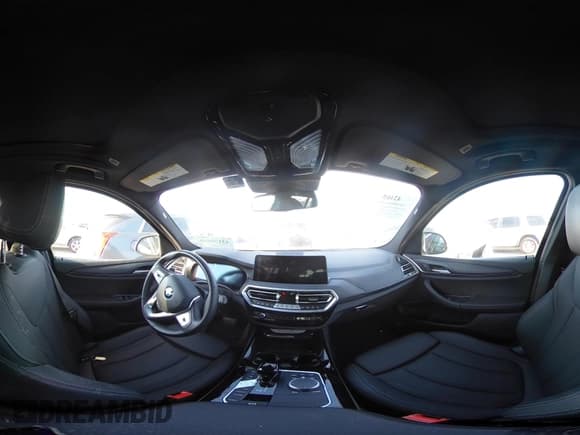 ✅ 2024 BMW X3 sDrive30i • VIN: WBX47DP05RN309735 • Lot: 43176840. Listed on IAAI with 10,302 mi. Free auction sales archive from the USA and detailed vehicle history report at DreamBid. Image 18.