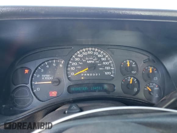 ✅ 2006 GMC Sierra 1500 Work Truck • VIN: 1GTEC14V36Z120890 • Лот: 88121635. Опубликован ранее на Copart с пробегом 194 591 миль. Бесплатный доступ к архиву аукционных продаж из США и подробный отчёт об истории автомобиля на DreamBid. Изображение 9.