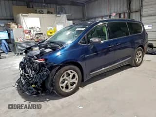 ✅ 2022 Chrysler Pacifica Limited • VIN: 2C4RC1GG0NR103455 • Лот: 94179975. Опубликован ранее на Copart с пробегом 55 551 миль. Бесплатный доступ к архиву аукционных продаж из США и подробный отчёт об истории автомобиля на DreamBid. Изображение 1.