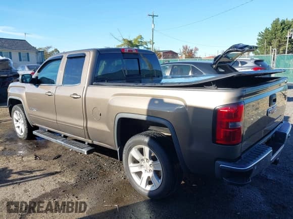 ✅ 2014 GMC Sierra 1500 SLE • VIN: 1GTV2UEC0EZ146170 • Лот: 43408585. Опубликован ранее на IAAI с пробегом 207 783 миль. Бесплатный доступ к архиву аукционных продаж из США и подробный отчёт об истории автомобиля на DreamBid. Изображение 3.