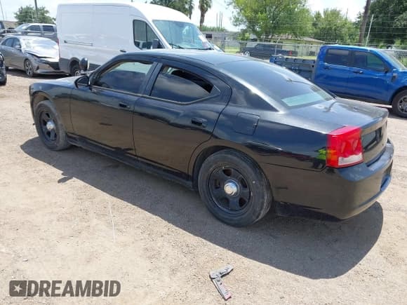 ✅ 2010 Dodge Charger Police • VIN: 2B3AA4CT1AH118667 • Лот: 42663704. Опубликован ранее на IAAI с пробегом 187 116 миль. Бесплатный доступ к архиву аукционных продаж из США и подробный отчёт об истории автомобиля на DreamBid. Изображение 3.
