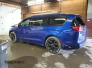 ✅ 2019 Chrysler Pacifica Limited • VIN: 2C4RC1GG6KR532689 • Lot: 62983305. Listed on Copart with 36,894 mi. Free auction sales archive from the USA and detailed vehicle history report at DreamBid. Image 2.