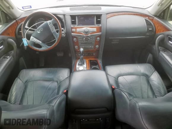 ✅ 2017 Infiniti QX80 • VIN: JN8AZ2NF8H9641346 • Lot: 56887075. Wystawiony na Copart z przebiegiem 109 236 mil. Bezpłatny archiwum sprzedaży aukcyjnych z USA i szczegółowy raport historii pojazdu na DreamBid. Zdjęcie 8.