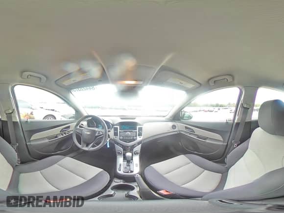 2014 Chevrolet Cruze LS z VIN 1G1PA5SG8E7452398, wystawiony jako Copart lot #84422375 z przebiegiem 101 808 mil mil oraz Nie do naprawy • Non repairable. Historia ofert i sprzedaży dostępna na DreamBid. Obrazek 14.